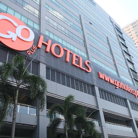 曼达卢永出发酒店 外观 照片